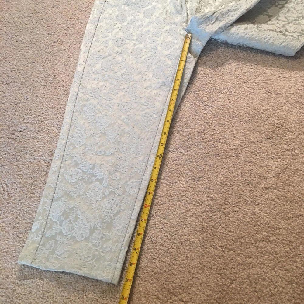 Designer Cache Luxe - Size 8 Pants Floral Textured - image 7